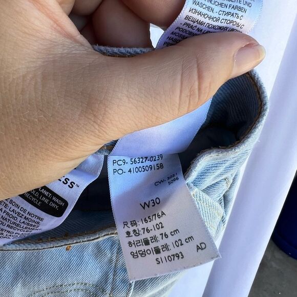 Levi’s 501 Denim Shorts size 30 Light Wash - Picture 7 of 7